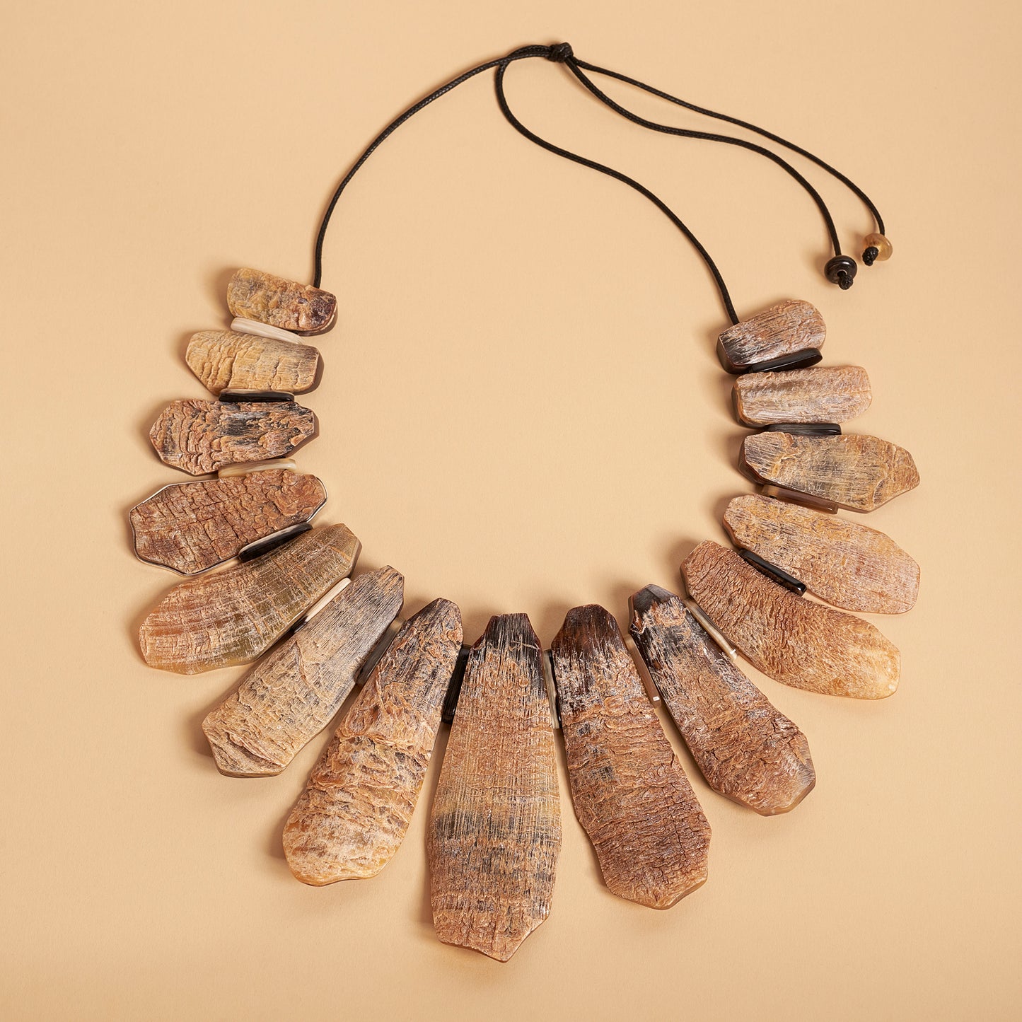 NINGAL statement necklace